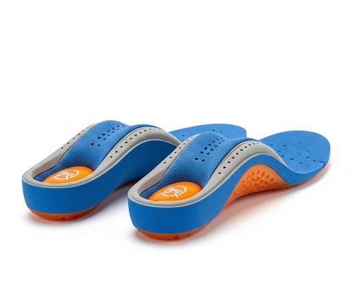 9. une paire de semelles orthopédiques